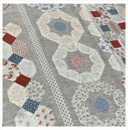 'The Palmerston Quilt' Quilt Pattern by Natalie Bird (The Birdhouse Designs)